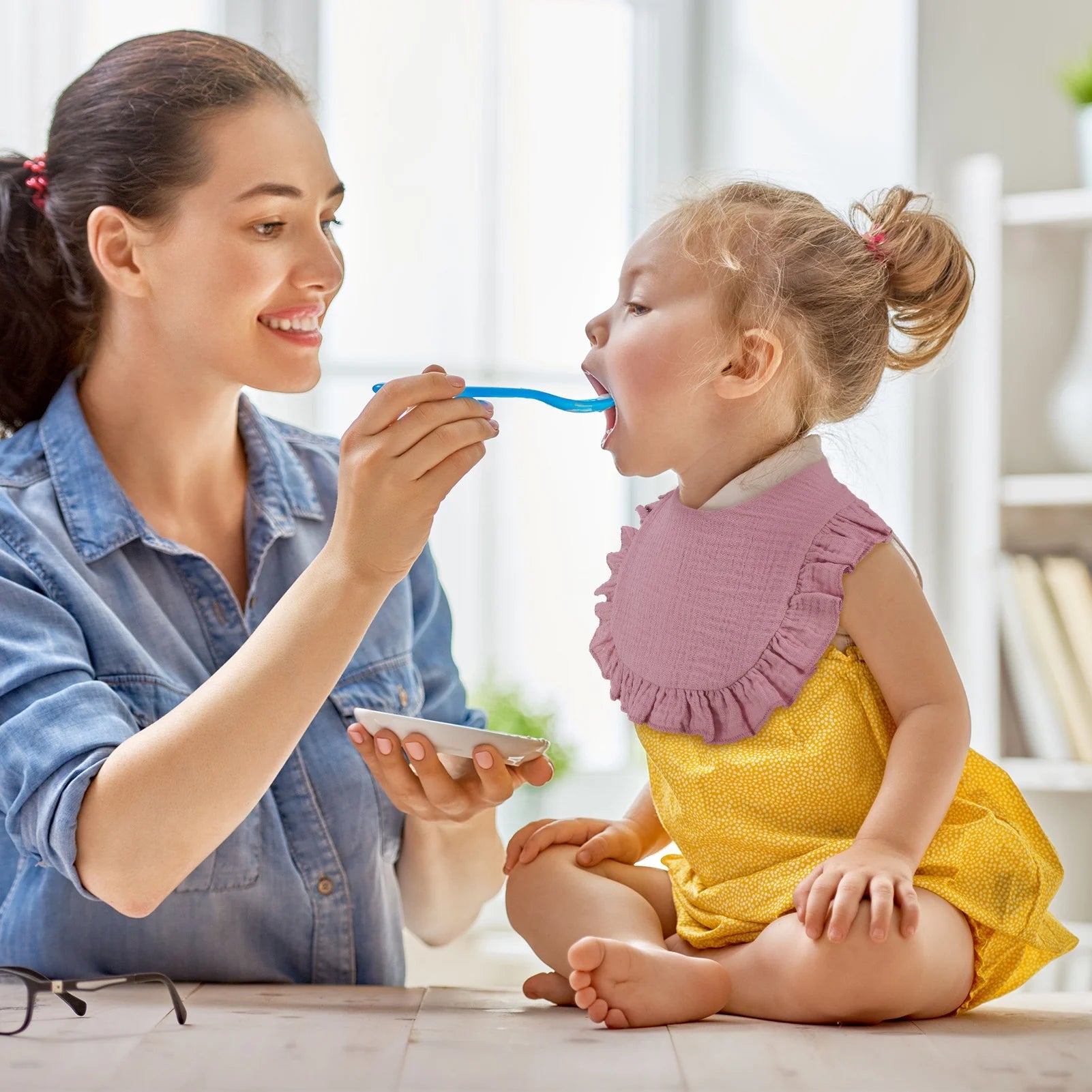 Abaima 6-Piece Baby Girl Cotton Bib Set with Ruffled Lace - Stylish & Absorbent for All-Day Comfort