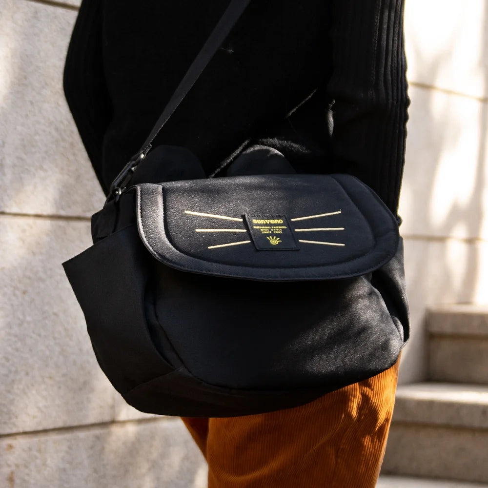 Sunveno Large Capacity Cat Stroller Organizer & Diaper Bag - Universal Travel Bag in Stylish Black