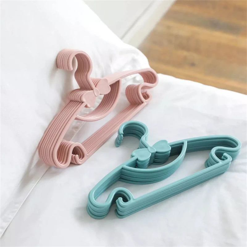 Kids Clothes Hangers _ Space-Saving, Non-Slip &Durable