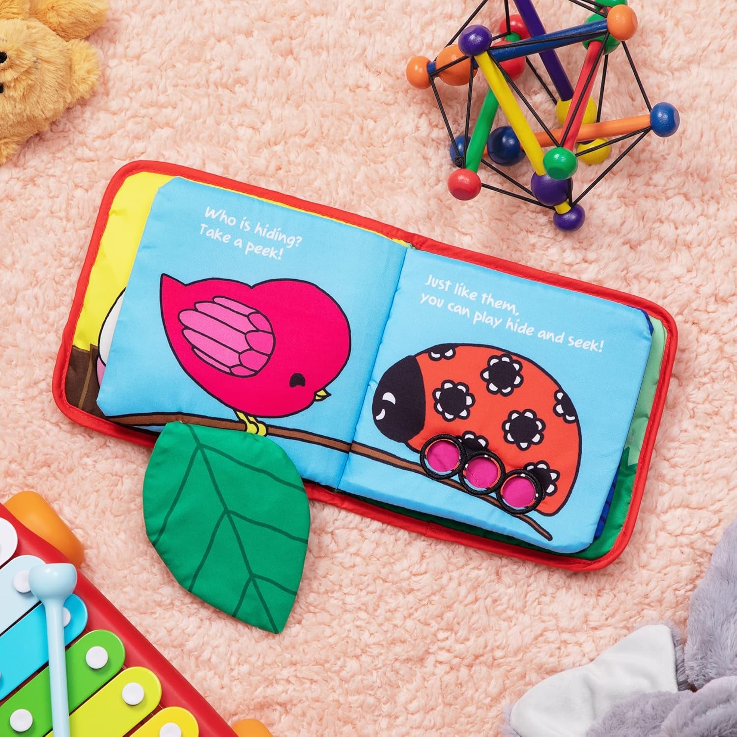 Engaging Soft Cloth Baby Crinkle Books for Infants - Perfect Gift for 1-Year-Olds with Bright Colors and Sensory Features