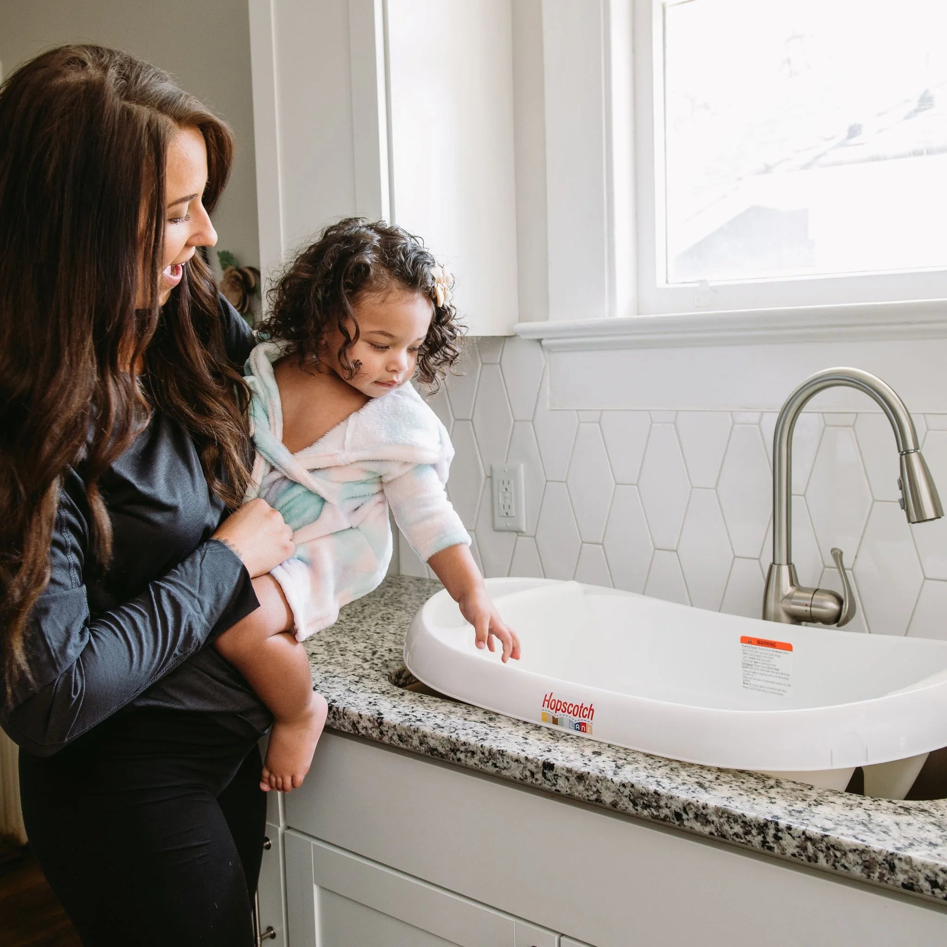 Hopscotch Lane 3-in-1 Rigid Baby Bathtub with Sling - Perfect for Newborns to Toddlers, Unisex, Ages 0+ Months