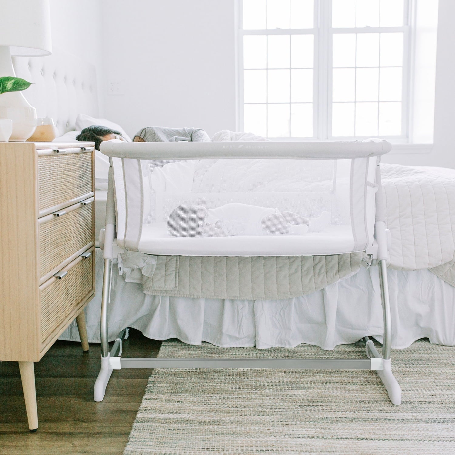 Baby Delight 3-in-1 Beside Me Dreamer Bassinet _ Driftwood Gray/Premium Beside Sleeper for Newborns, Adjustable &Portable Design