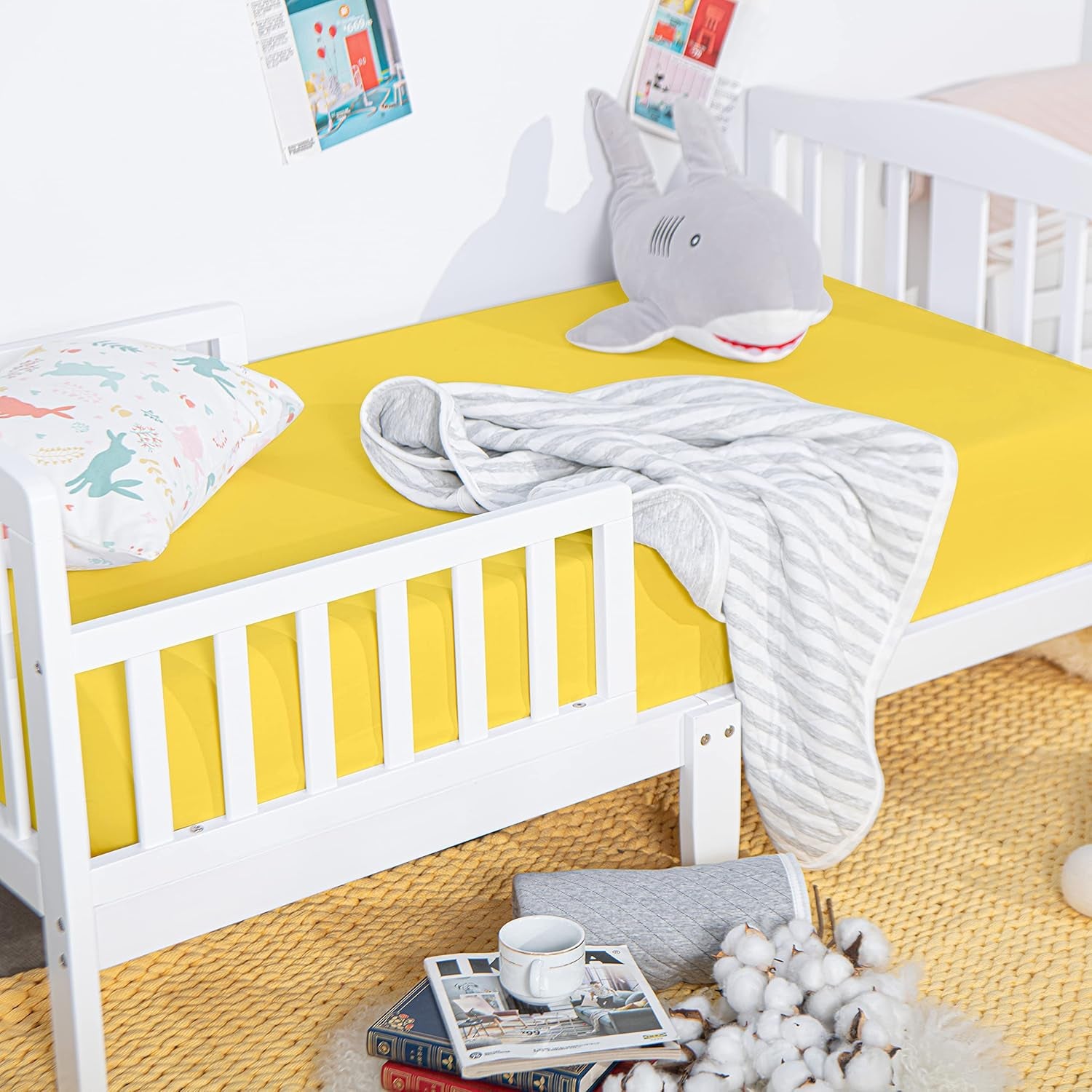  Brushed Microfiber Crib Sheet-Super Soft & Cozy / Sunshine Yellow / Fits Standard Crib Mattress